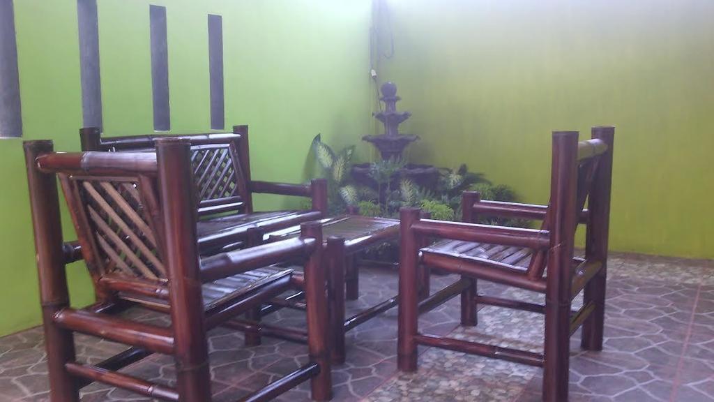 Banyuwangi Homestay Esterno foto