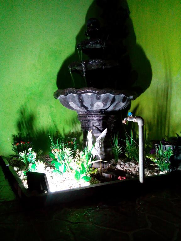 Banyuwangi Homestay Esterno foto